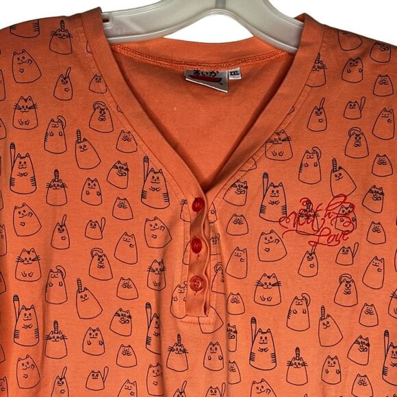 Vintage Top with Cats‎ - Picture 2 of 5